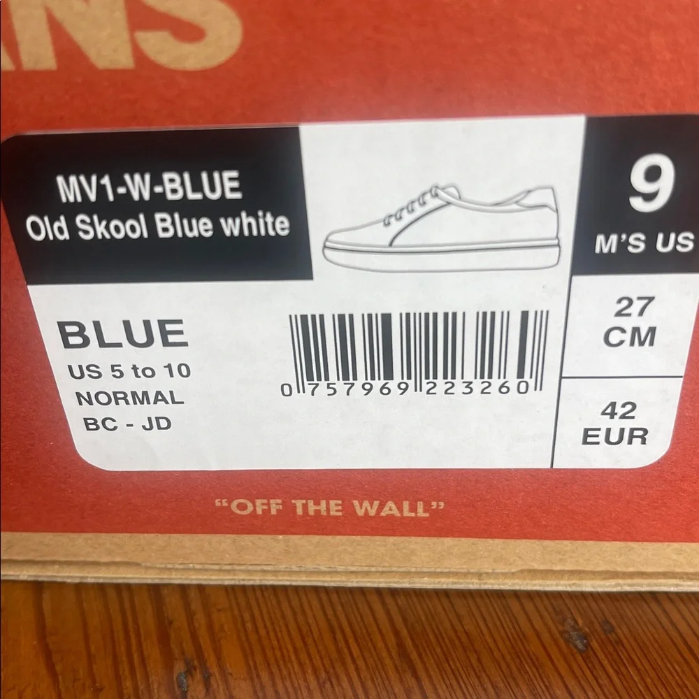 Vans MV1-W-Blue Old Skool White with blue classic shoe - Picture 7 of 7